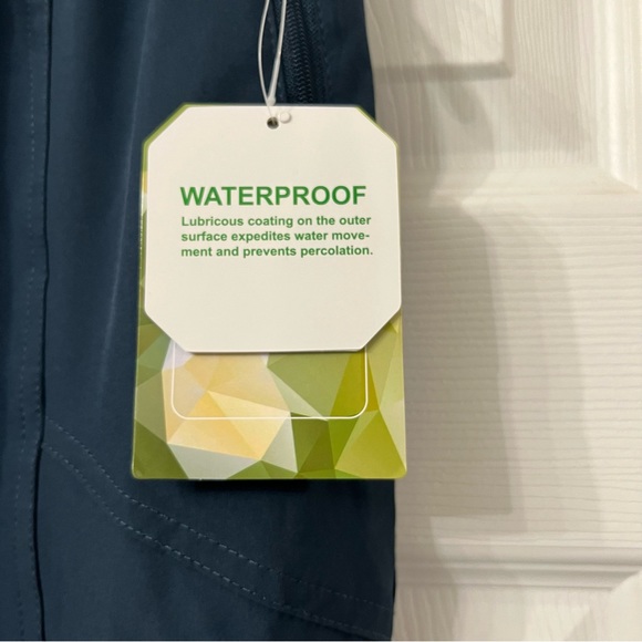 Lightweight Joggers Pants - Picture 11 of 16